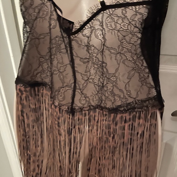 Victoria Secret Lace Babydoll with long fringe in large - Picture 8 of 10